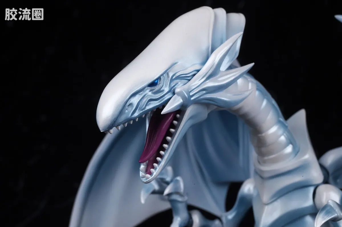 S.H.MonsterArts 普通版 青眼白龙 - 图片