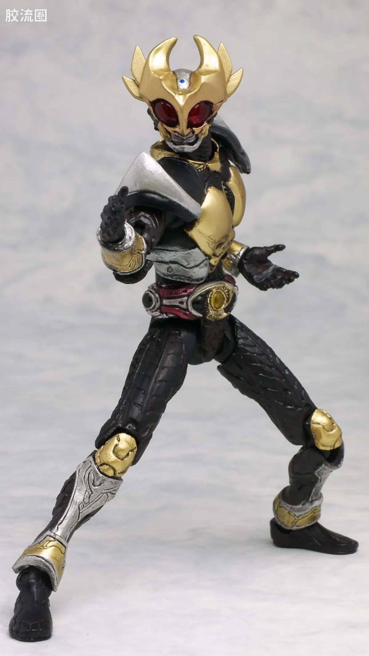 S.I.C.极魂系列可动玩具 普通版 假面骑士 Agito - 图片