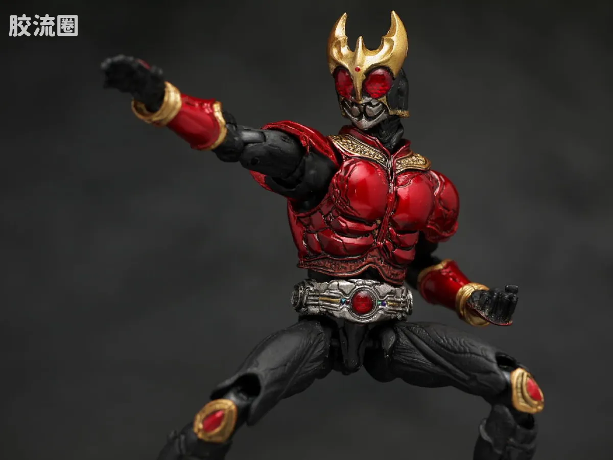 S.I.C.极魂系列可动玩具 普通版 假面骑士 KUUGA 全能形态 - 图片