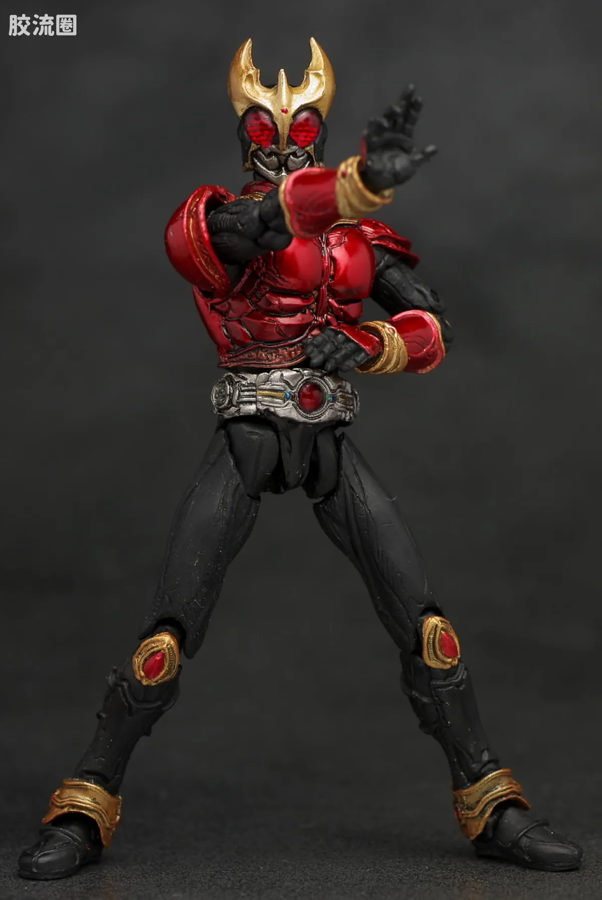 S.I.C.极魂系列可动玩具 普通版 假面骑士 KUUGA 全能形态 - 图片
