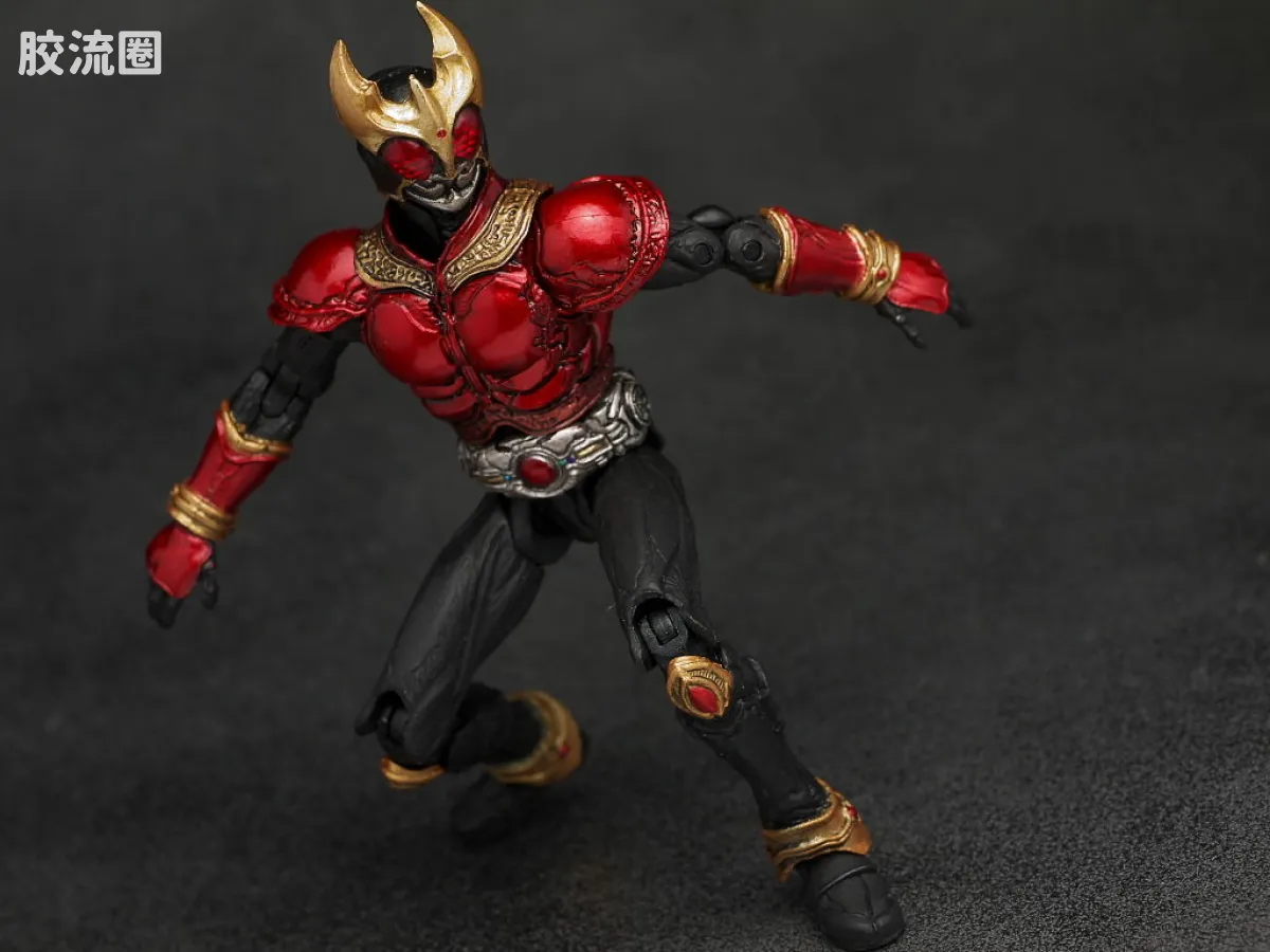 S.I.C.极魂系列可动玩具 普通版 假面骑士 KUUGA 全能形态 - 图片