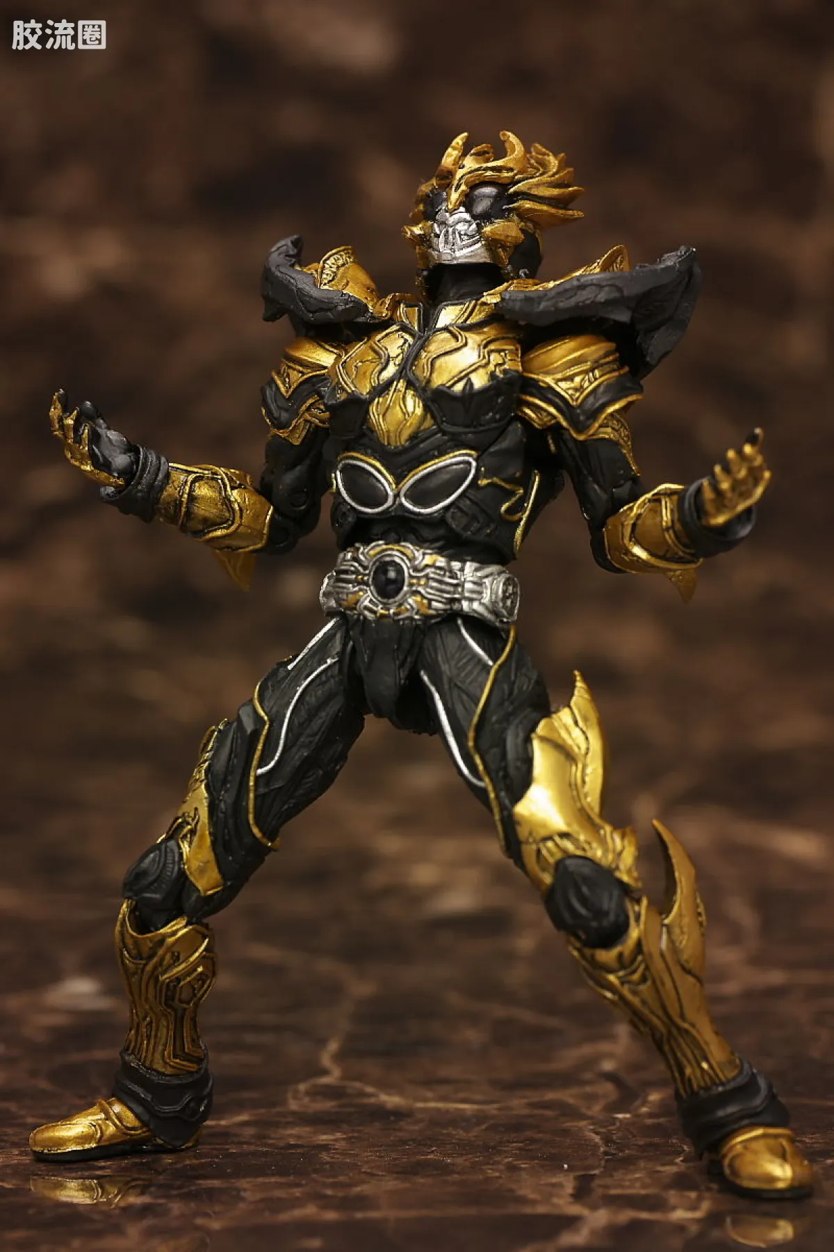 S.I.C.极魂系列可动玩具 普通版 假面骑士 KUUGA 升华究极形态 - 图片