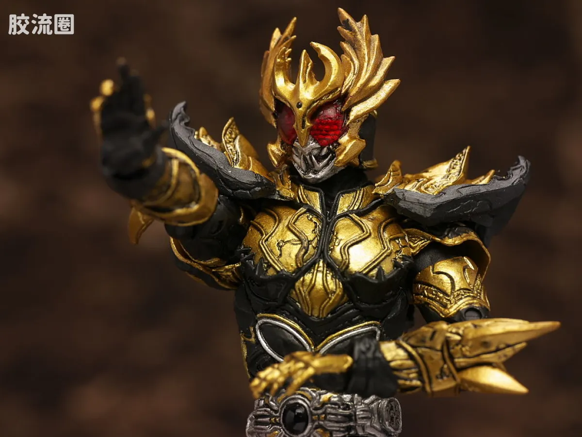 S.I.C.极魂系列可动玩具 普通版 假面骑士 KUUGA 升华究极形态 - 图片