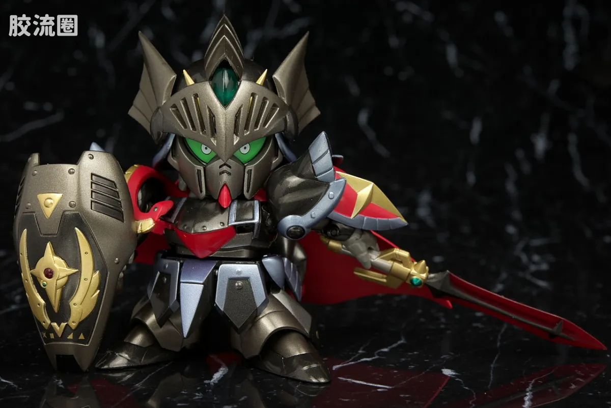 高达SDX成品 限定版 骑士亚历克斯 暗影 吉克吉恩篇Ver. - 图片