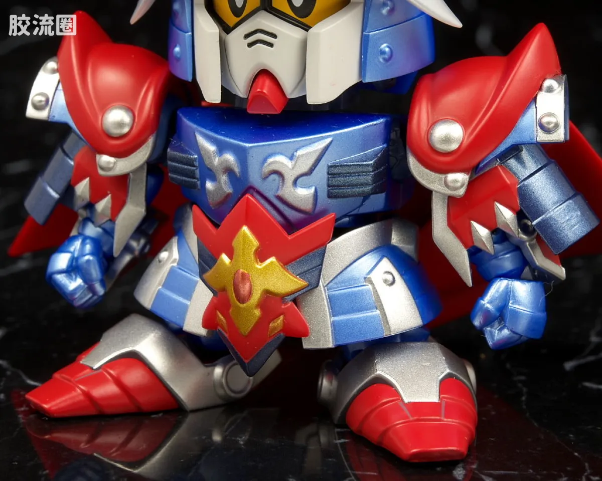 高达SDX成品 限定版 皇骑士高达 圆桌的骑士篇Ver. - 图片