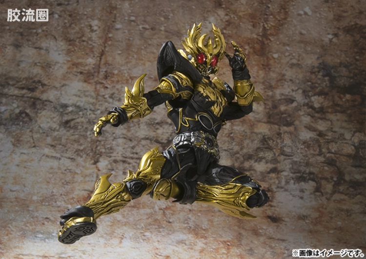 S.I.C.极魂系列可动玩具 普通版 假面骑士 KUUGA 升华究极形态 - 图片