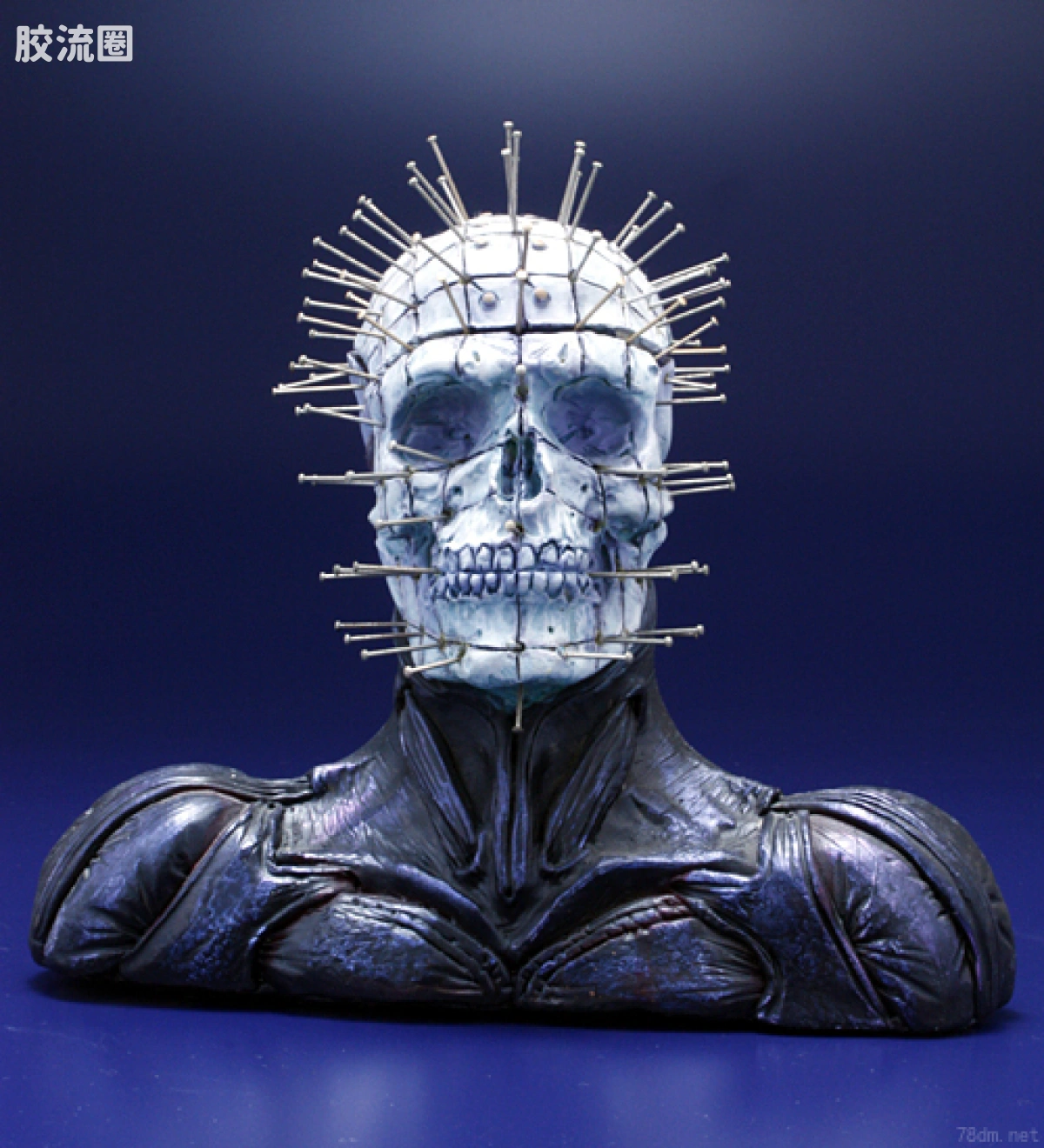 SKULL BITE