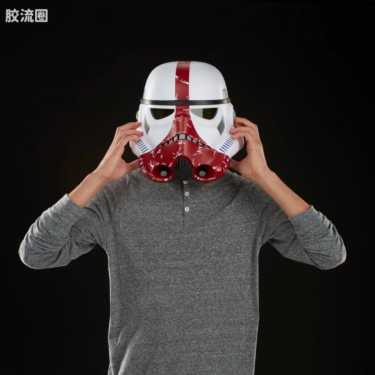 星球大战 THE BLACK SERIES 1/1头盔 焚化冲锋队 电子头盔 - 图片