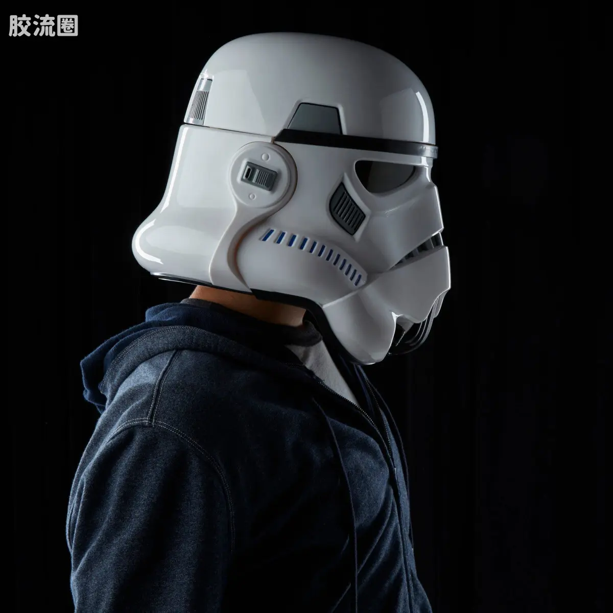 星球大战 THE BLACK SERIES 1/1头盔 《侠盗一号：星球大战外传》 帝国冲锋队 电子头盔 - 图片
