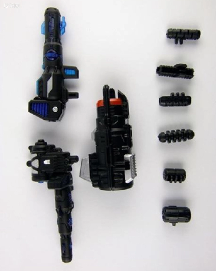TFC-005 战争机器2武器配件包