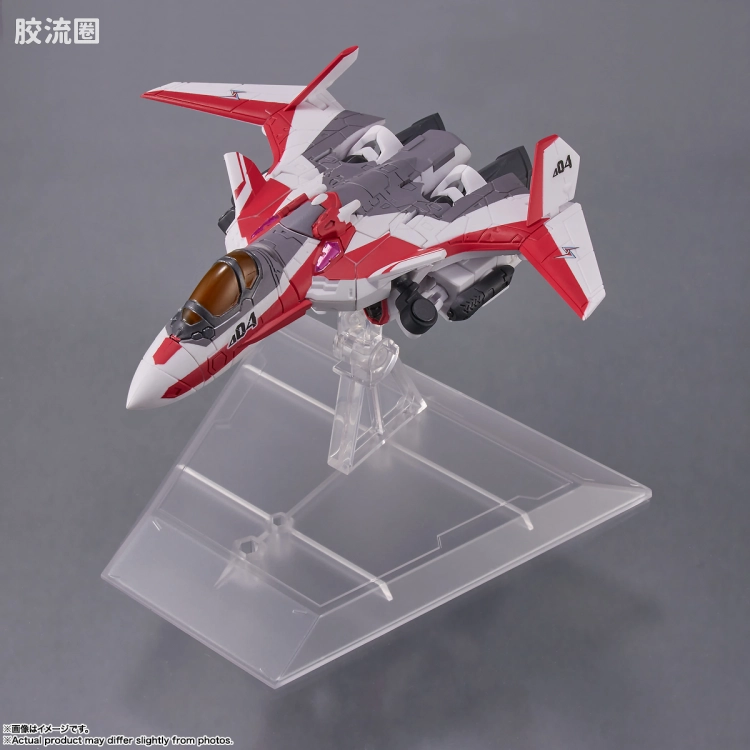 TINY SESSION 普通版 VF-31C 齐格飞(米拉吉·法莉娜·吉纳斯机) with 玛基娜·中岛 - 图片