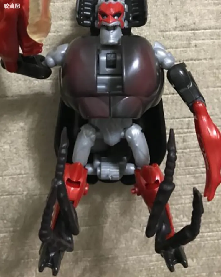 TM13 酒保