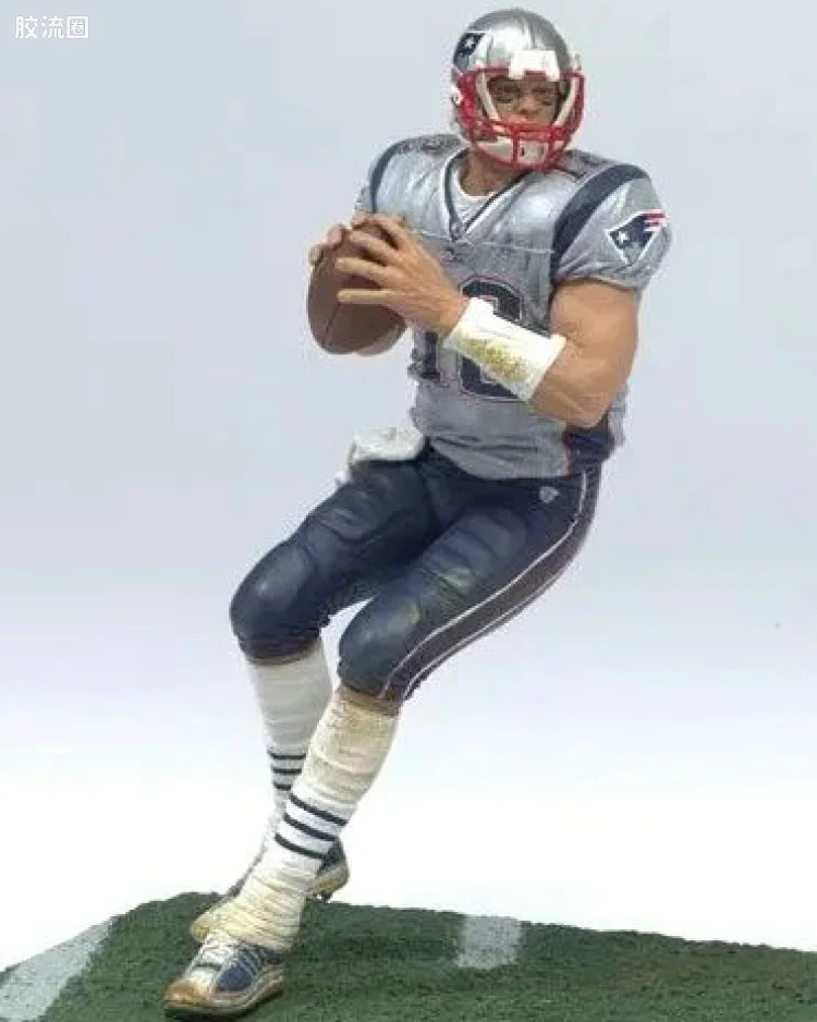 TOM BRADY