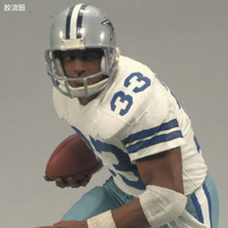 麦克法兰NFL美式足球系列玩具 传奇第6代 TONY DORSETT