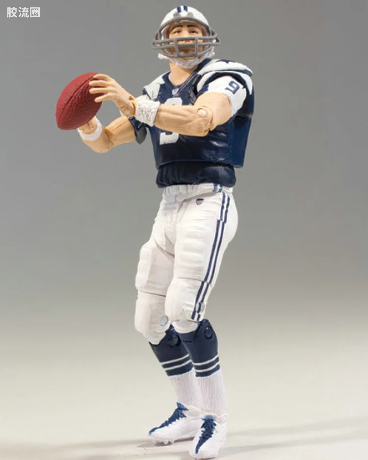 TONY ROMO