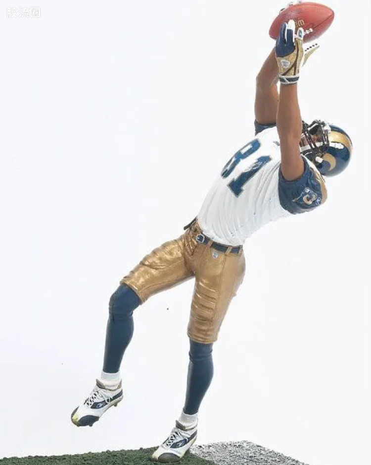 TORRY HOLT