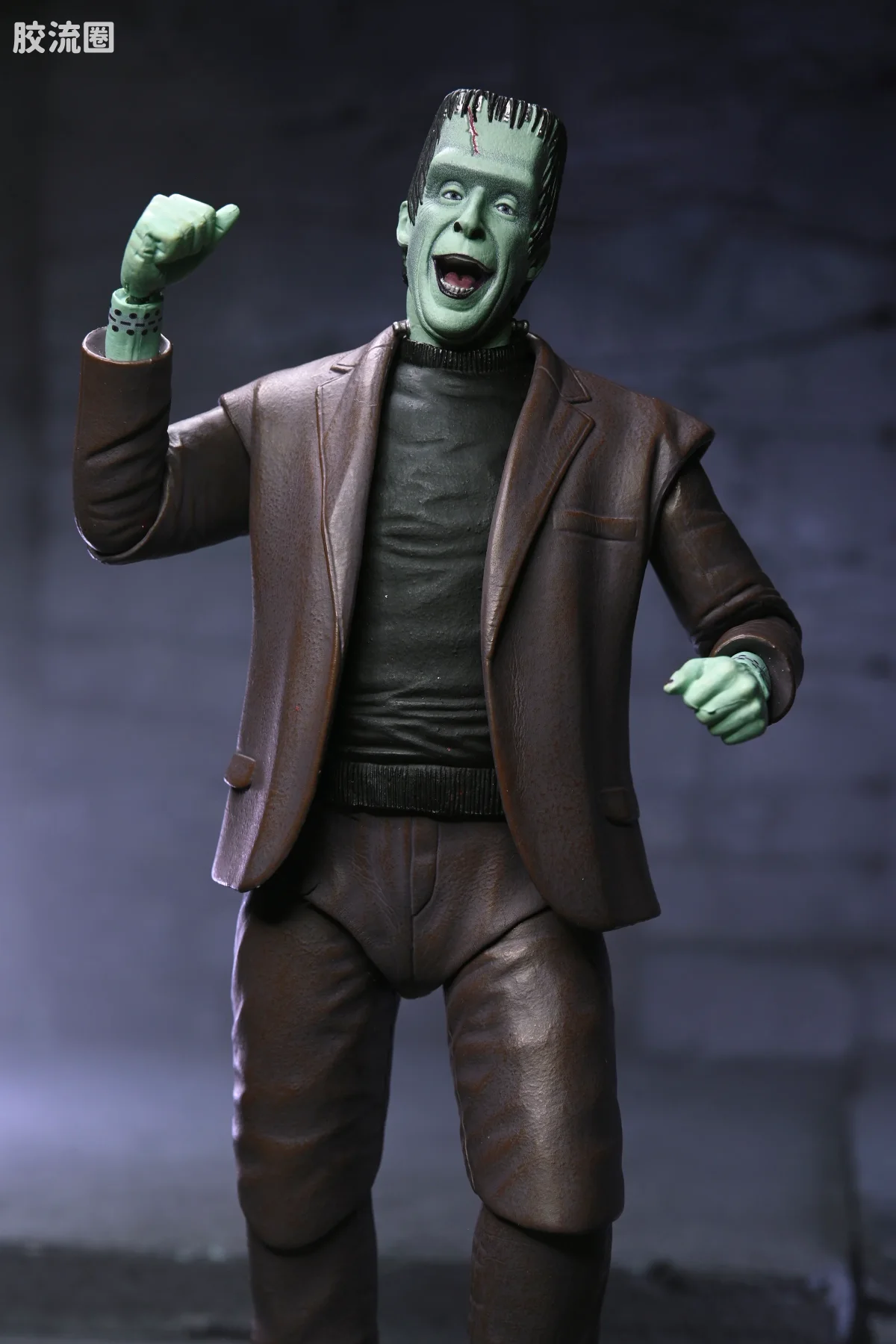 NECA 7寸可动人形系列 终极版/豪华版 芒斯特一家 格兰帕与赫尔曼·芒斯特 - 图片