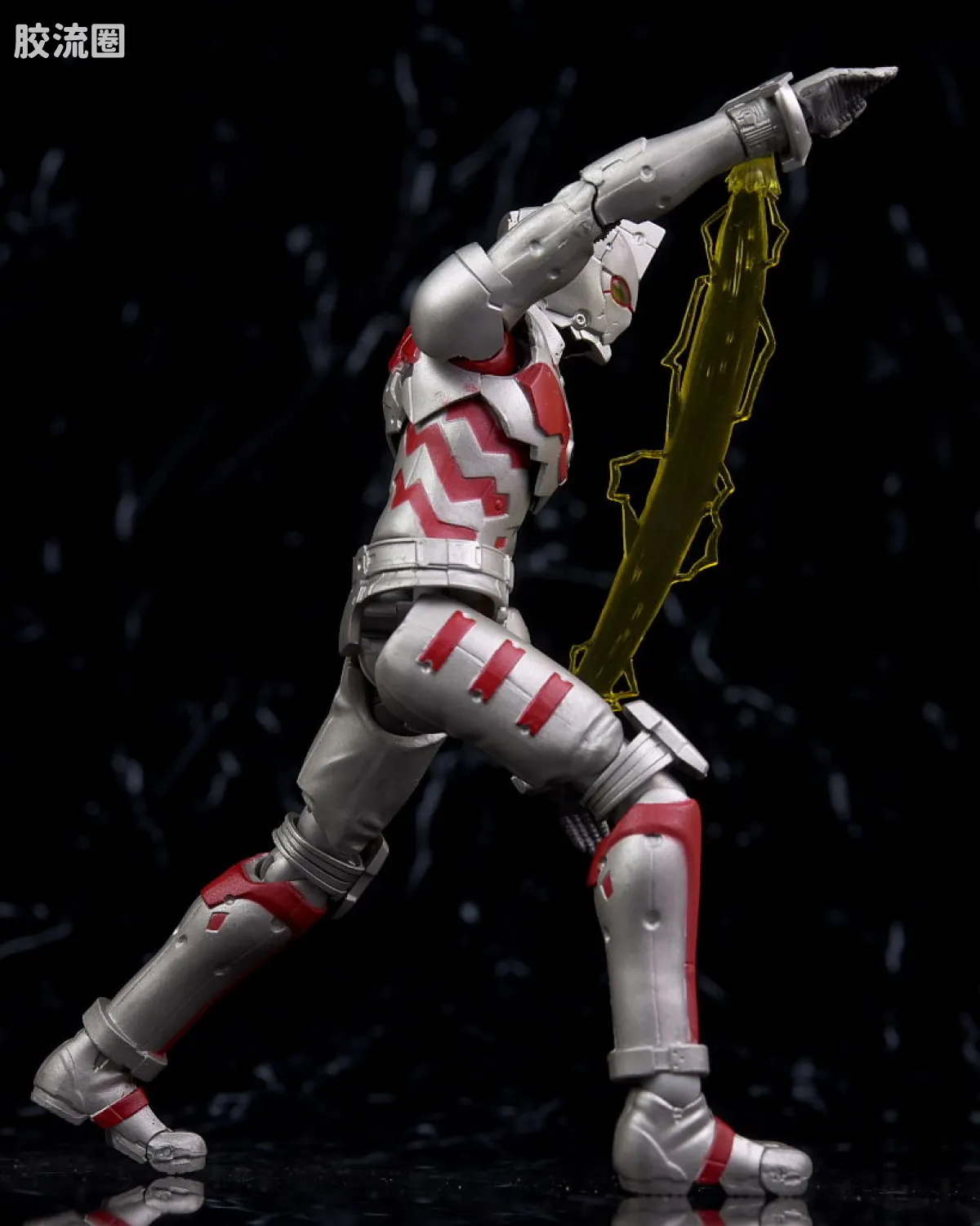 ultra-act ULTRAC-ACT x S.H. Figuarts 系列 奥特曼装甲 艾斯 - 图片