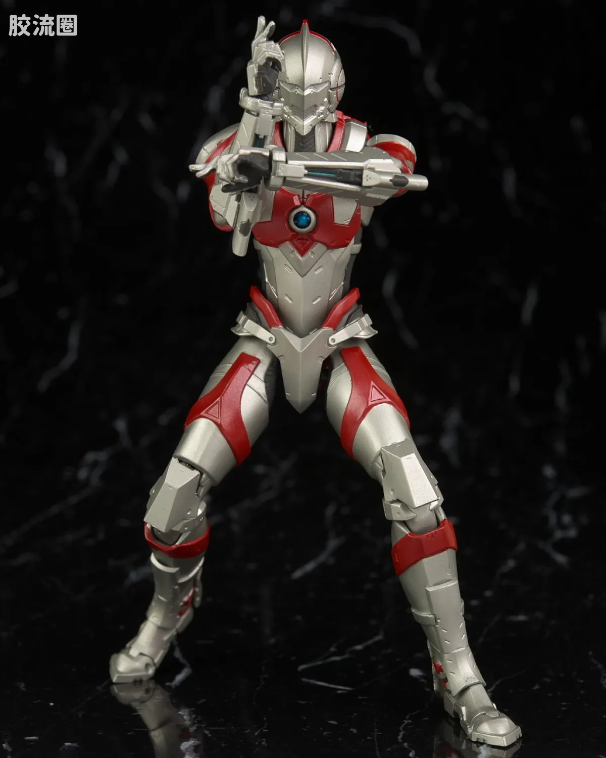 ultra-act ULTRAC-ACT x S.H. Figuarts 系列 Ultraman - 图片
