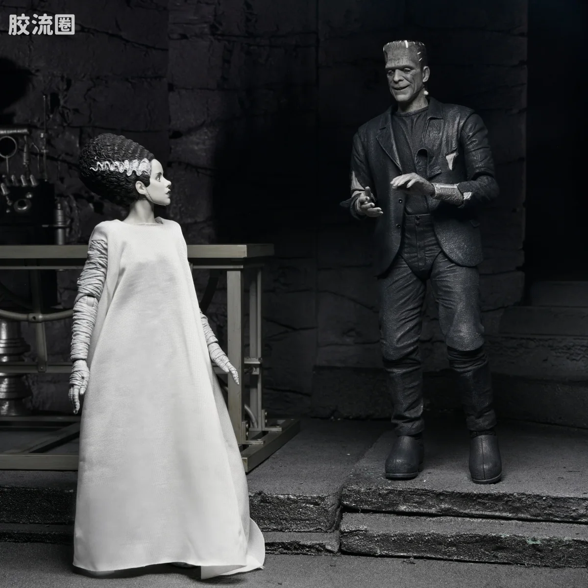 NECA 7寸可动人形系列 环球怪物 终极版系列 科学怪人新娘 90周年纪念 怪物与他的伴侣 - 图片