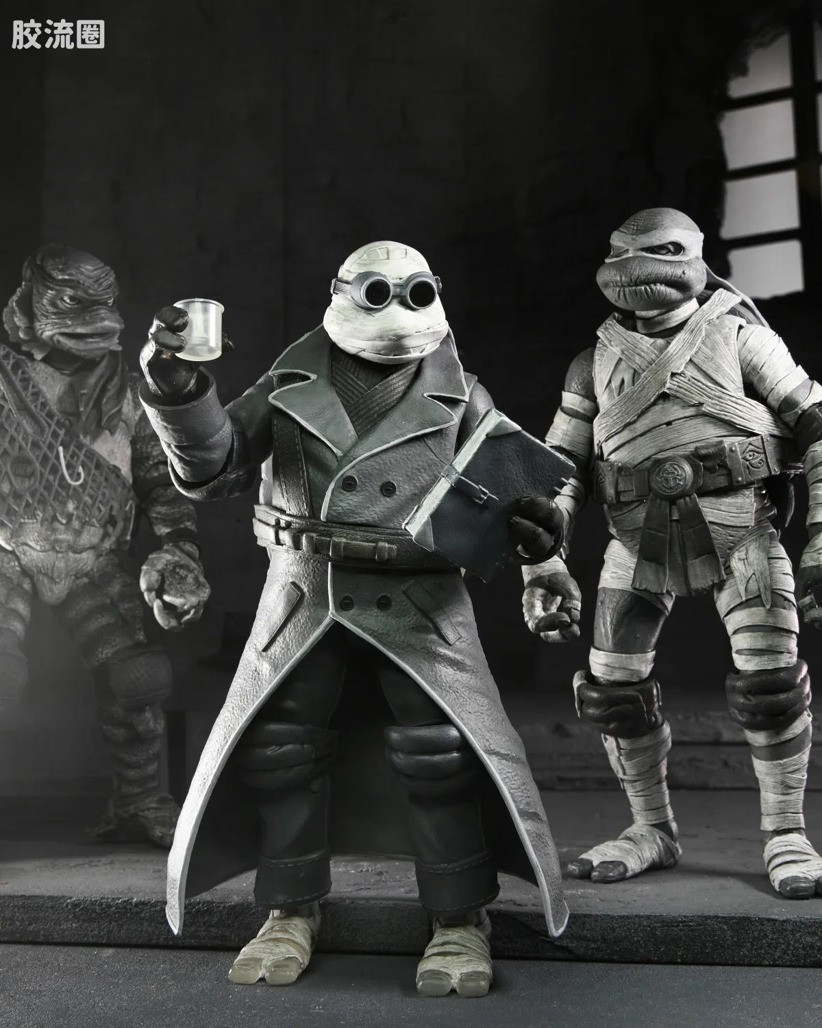 NECA 7寸可动人形系列 环球怪物 X 忍者神龟系列 黑白神龟 - 图片