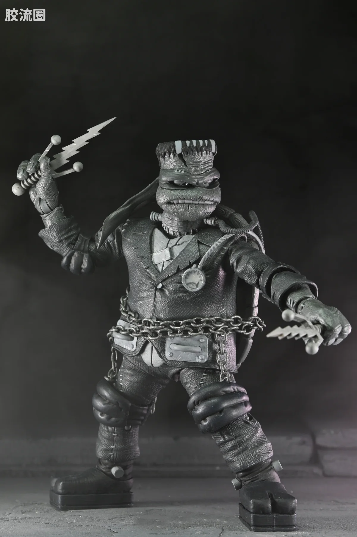 NECA 7寸可动人形系列 环球怪物 X 忍者神龟系列 黑白神龟 - 图片