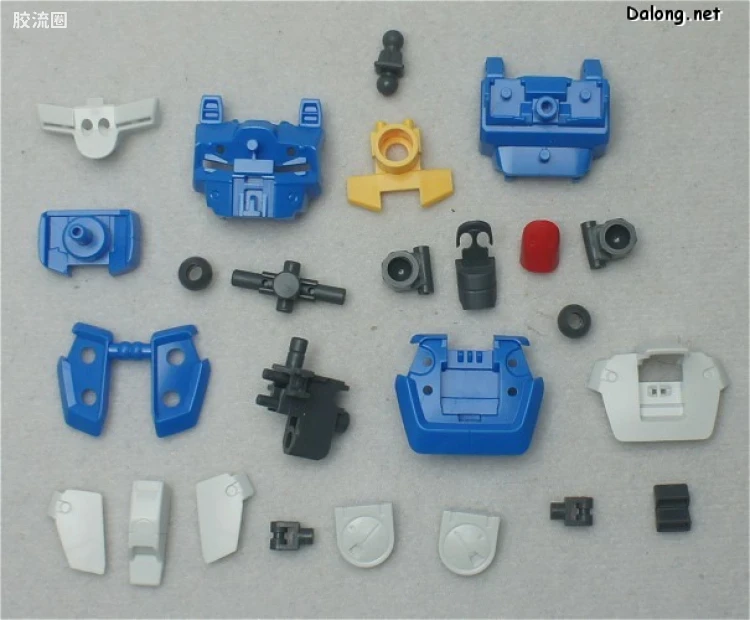 HGUC 普通版 h188 V-Dash高达 - 图片