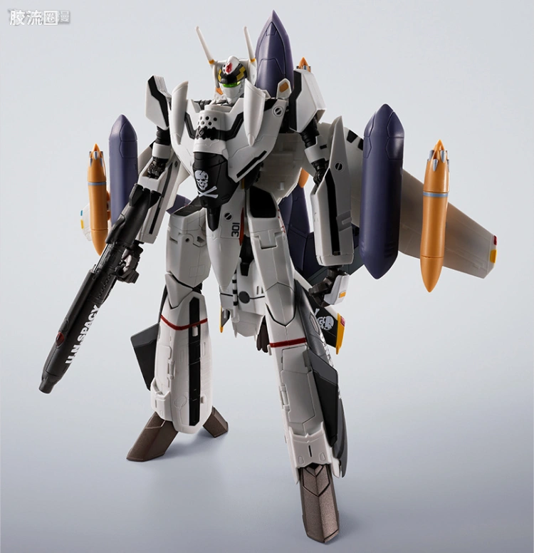 HI-METAL R 普通版 VF-0S 凤凰(罗伊·福卡机) ＋ QF-2200D-B Ghost