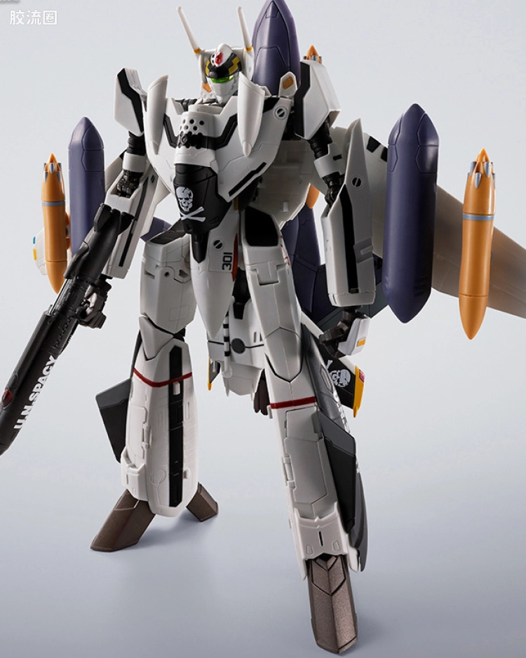 VF-0S 凤凰(罗伊·福卡机) ＋ QF-2200D-B Ghost