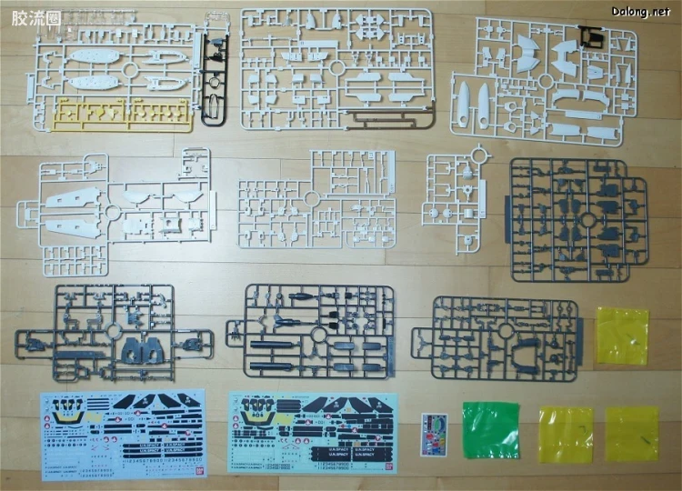 万代超时空要塞系列拼装模型 1比72 VF-1S Valkyrie 福克机 - 图片
