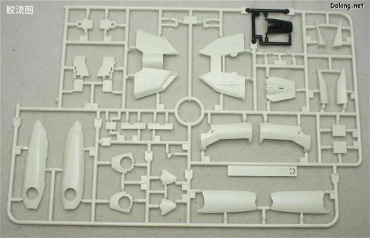 万代超时空要塞系列拼装模型 1比72 VF-1S Valkyrie 福克机 - 图片
