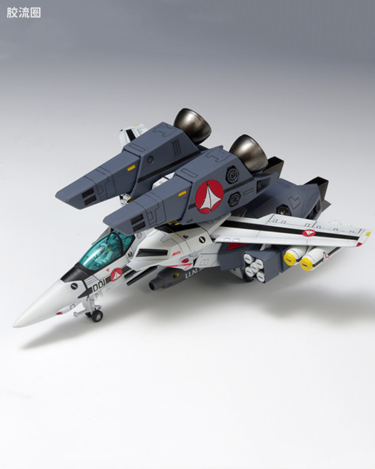 VF-1S Super Valkyrie 福克机 飞行形态