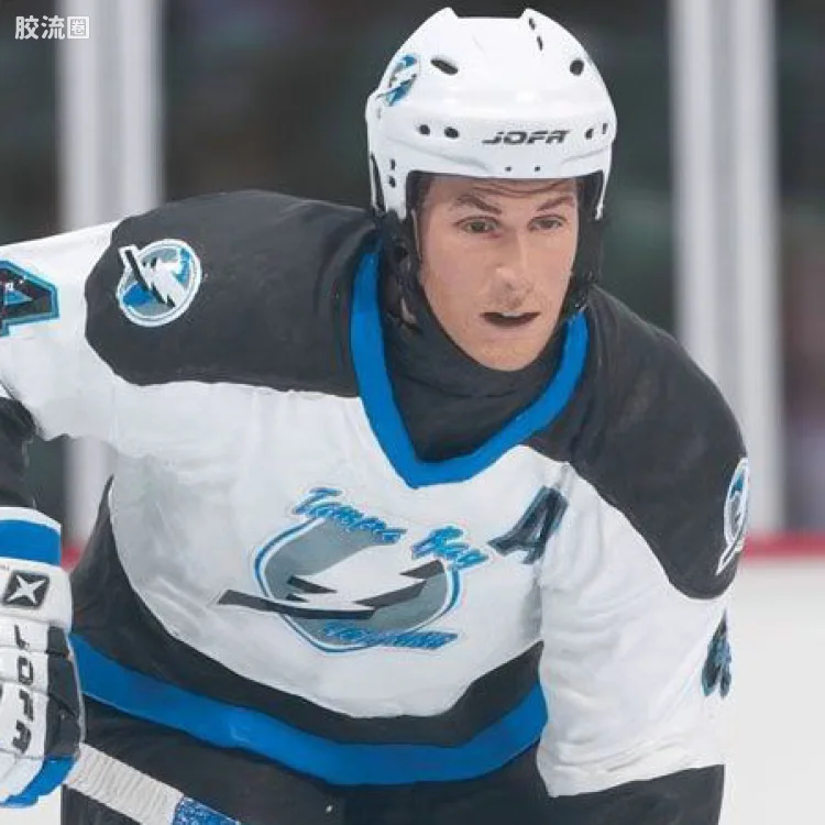 麦克法兰NHL冰球系列玩具 第6代 VINCENT LECAVALIER