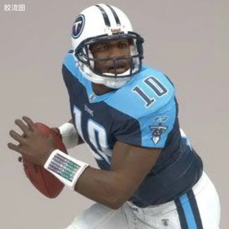 麦克法兰NFL美式足球系列玩具 第15代 VINCE YOUNG