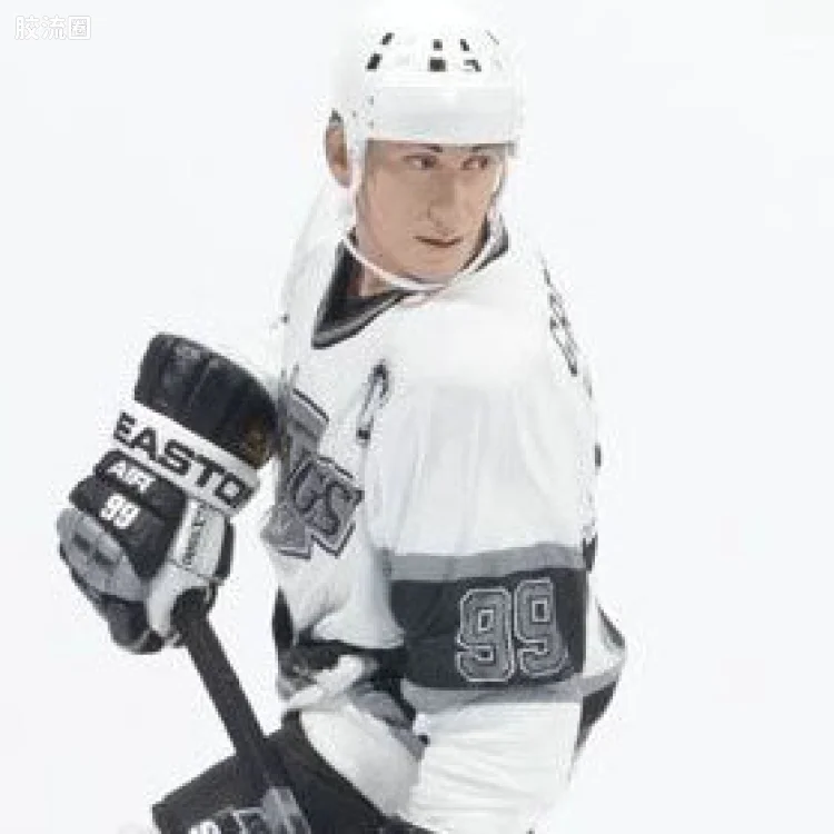 麦克法兰NHL冰球系列玩具 传奇系列第2代 WAYNE GRETZKY 5