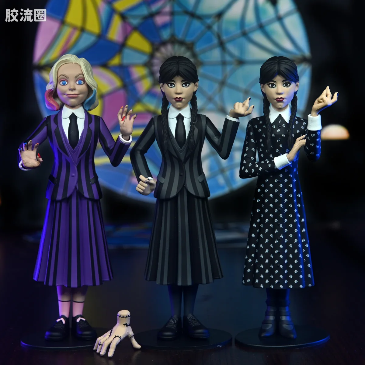 NECA 7寸可动人形系列 Toony Terrors/微小的恐怖系列 星期三 - 图片