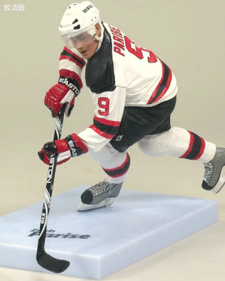 ZACH PARISE