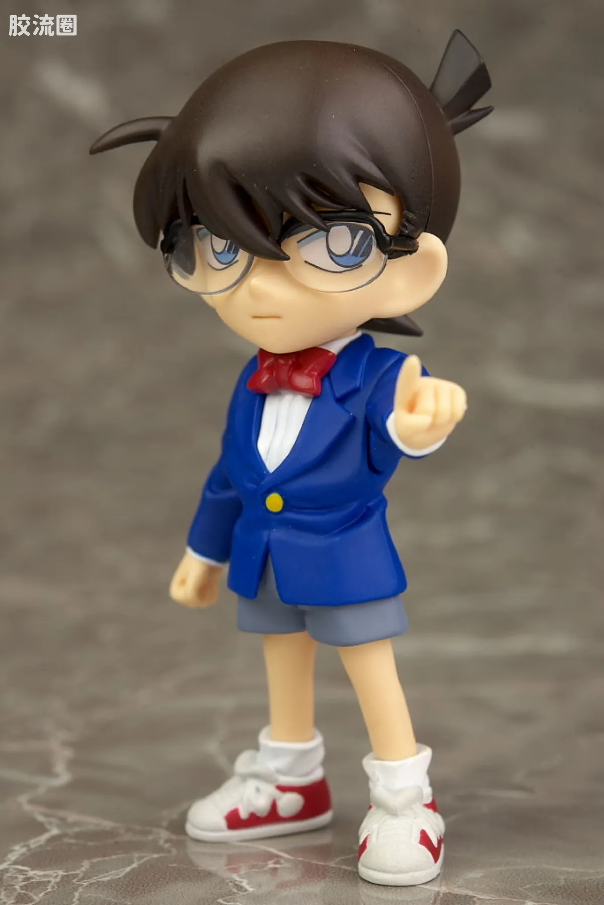 figma可动手办 figFIX系列 SP-001 江户川柯南& Figma SP-058 犯人 - 图片