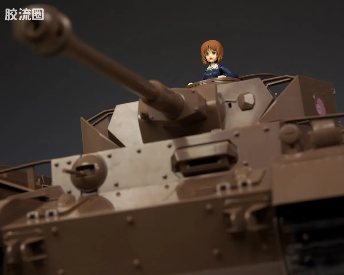 figma可动手办 Vehicles IV号战车D型改 H型式样 - 图片