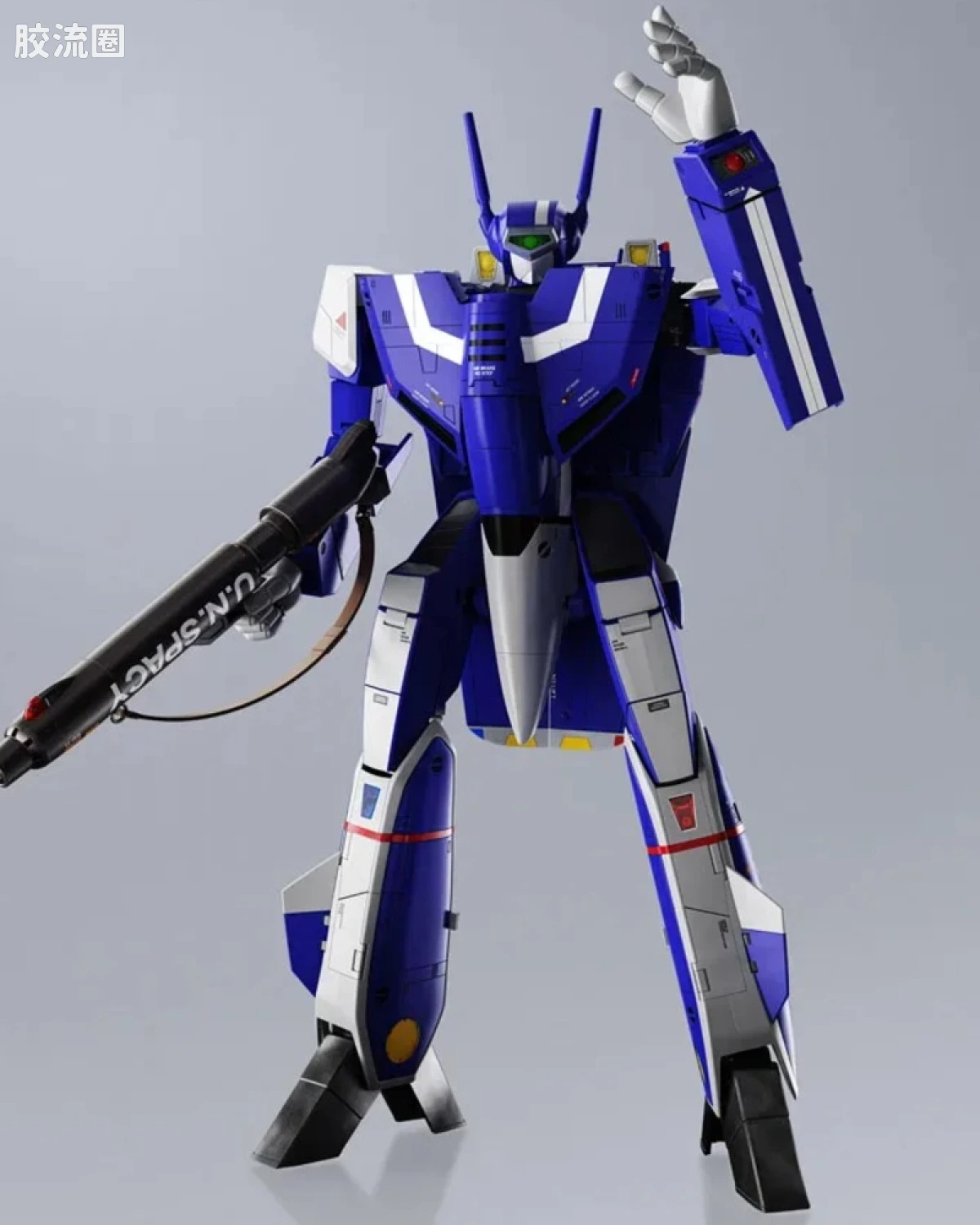 VF-1J 超级女武神（马克西米利安·吉纳斯机）