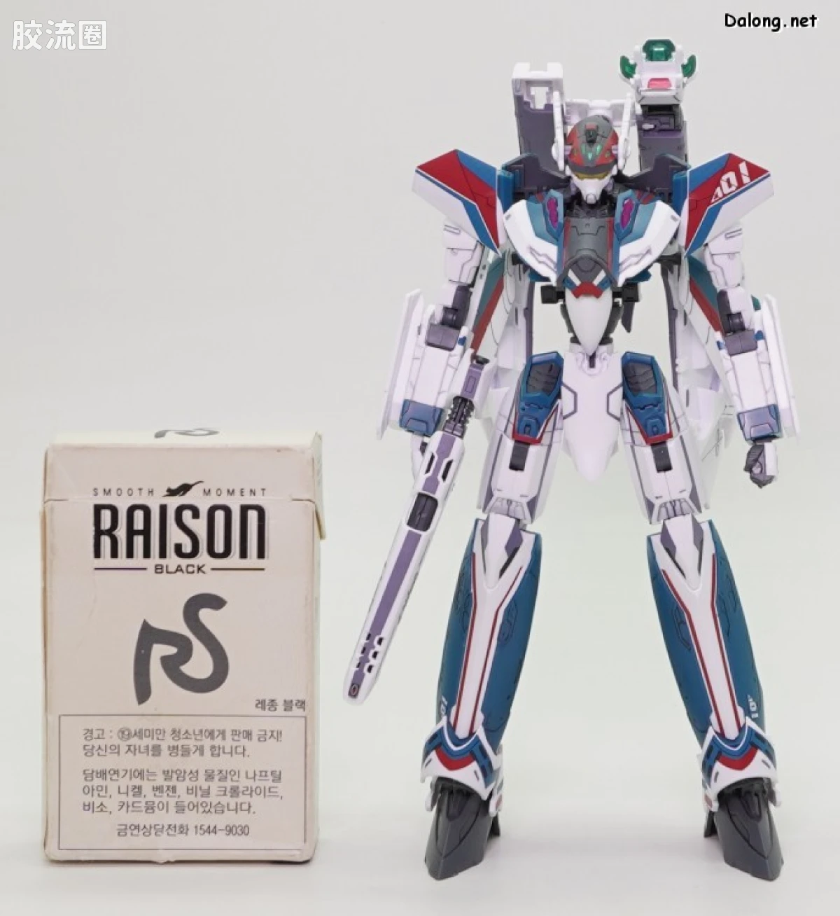 万代超时空要塞系列拼装模型 HG 1/100系列 VF-31S 齐格飞(阿拉德･梅塔斯机) - 图片