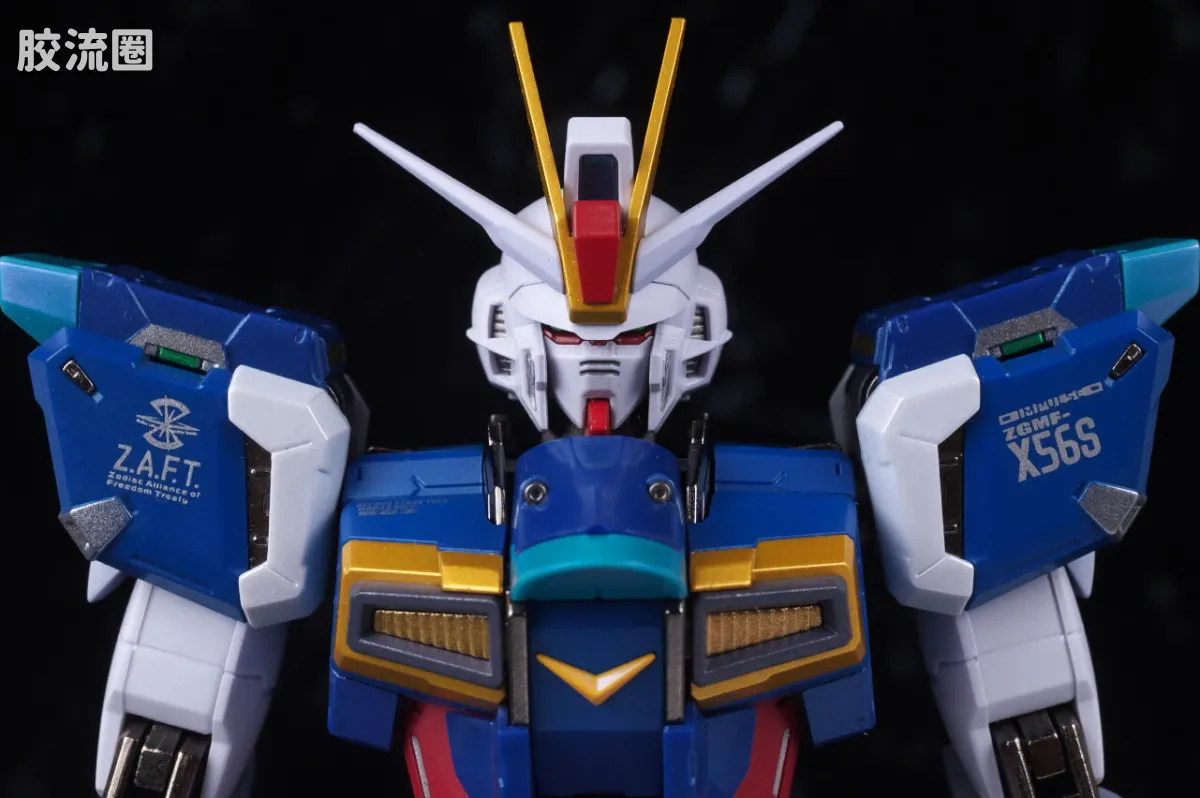 METAL BUILD 限定版 强攻型脉冲高达 - 图片