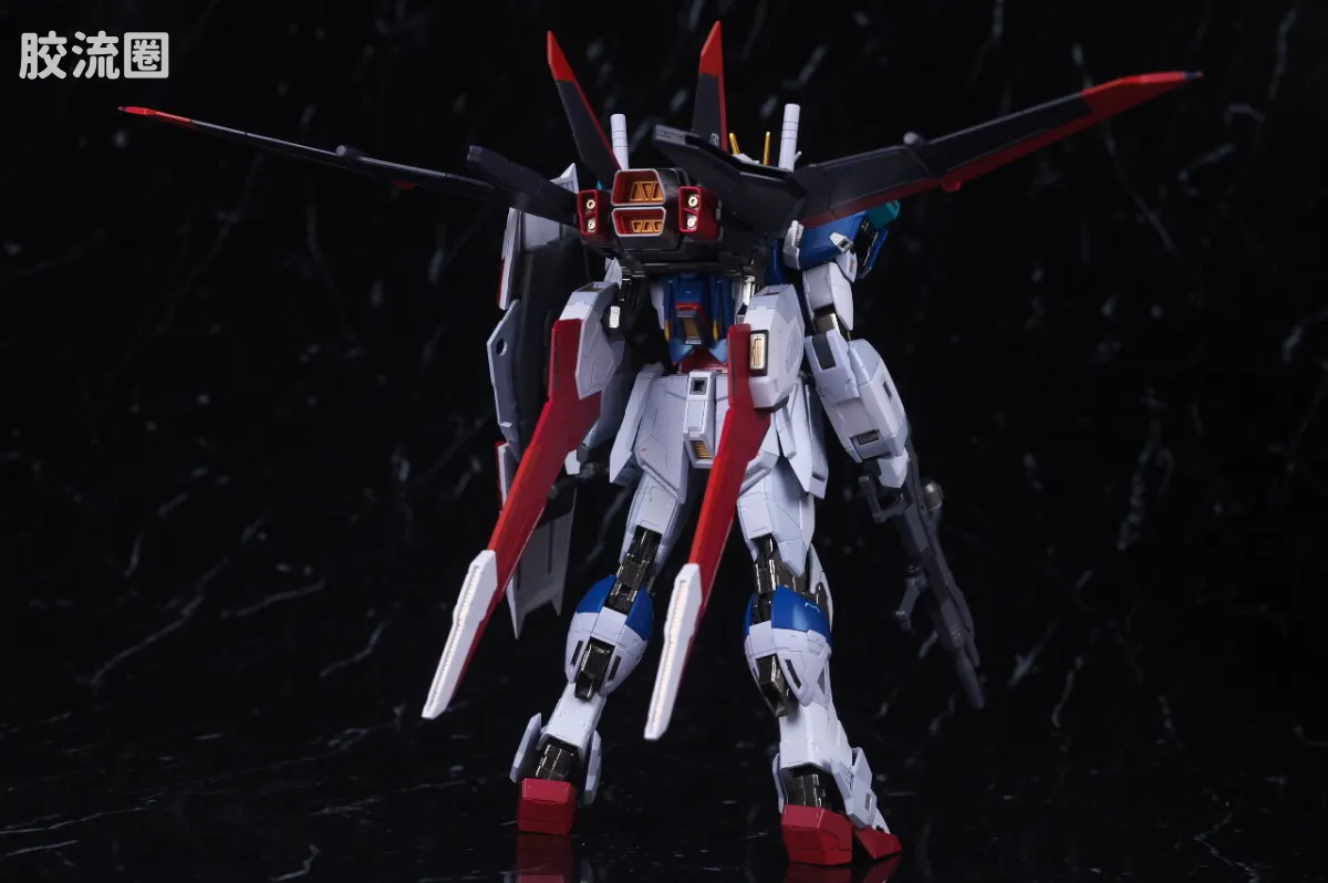 METAL BUILD 限定版 强攻型脉冲高达 - 图片