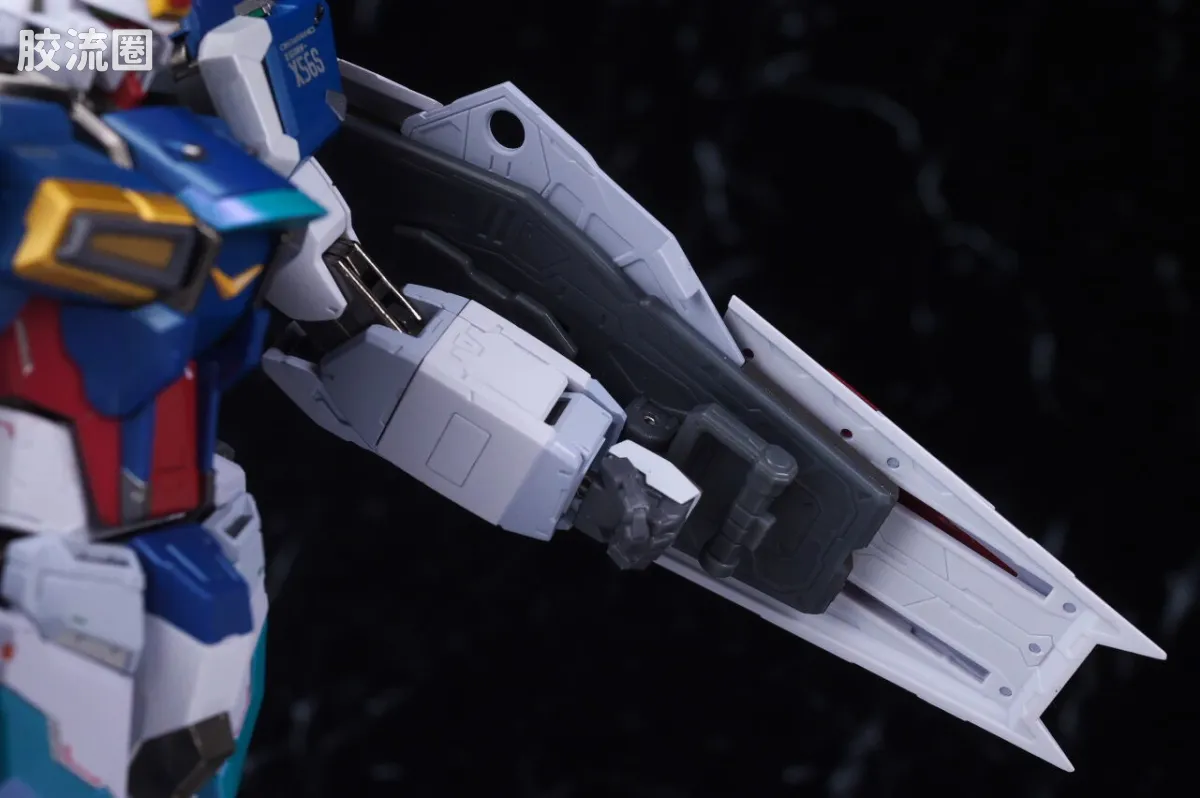 METAL BUILD 限定版 强攻型脉冲高达 - 图片