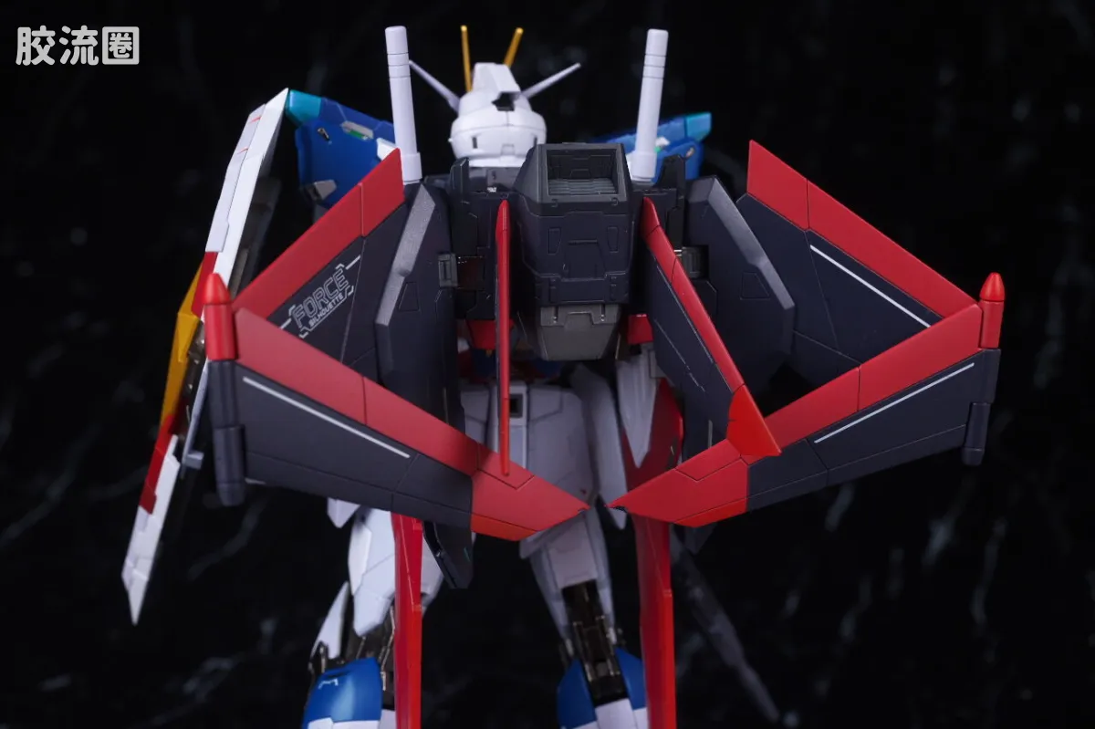 METAL BUILD 限定版 强攻型脉冲高达 - 图片
