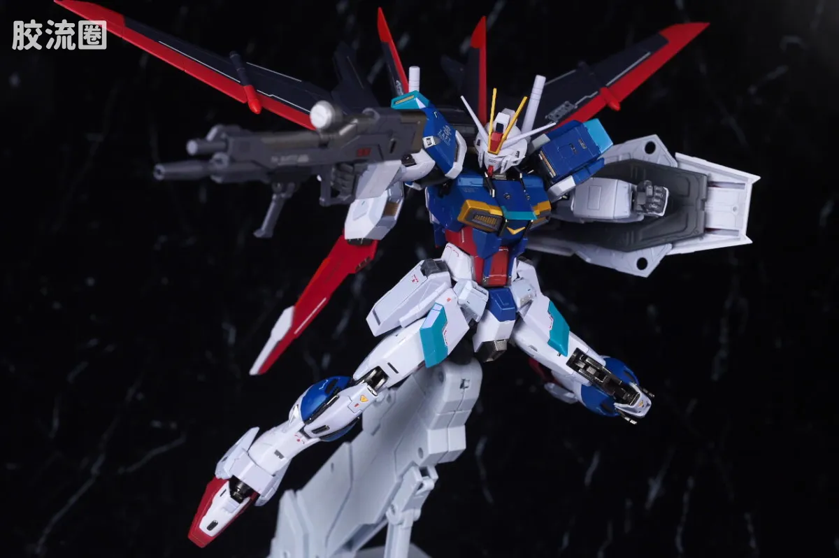 METAL BUILD 限定版 强攻型脉冲高达 - 图片