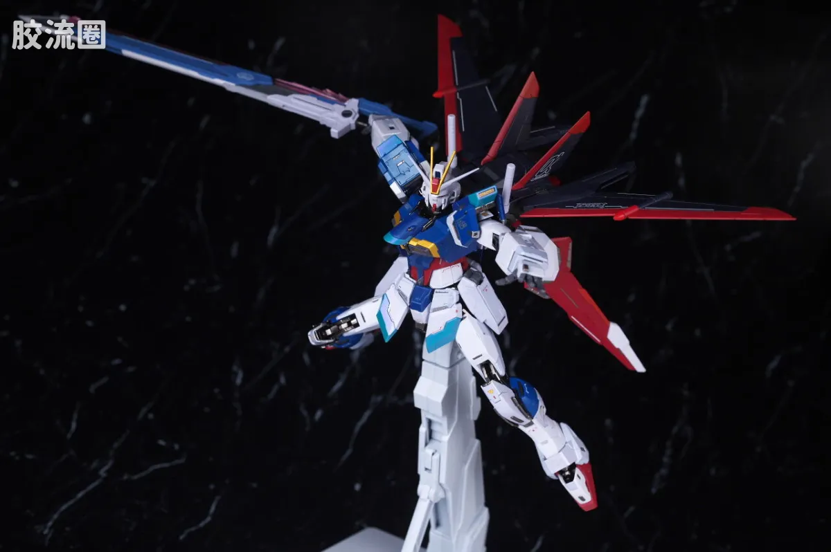 METAL BUILD 限定版 强攻型脉冲高达 - 图片