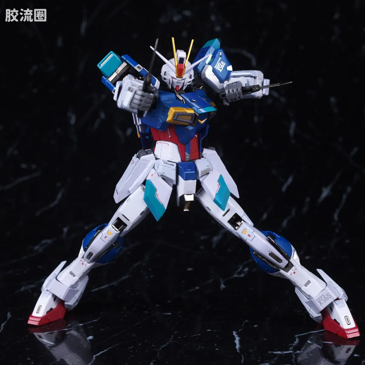 METAL BUILD 限定版 强攻型脉冲高达 - 图片