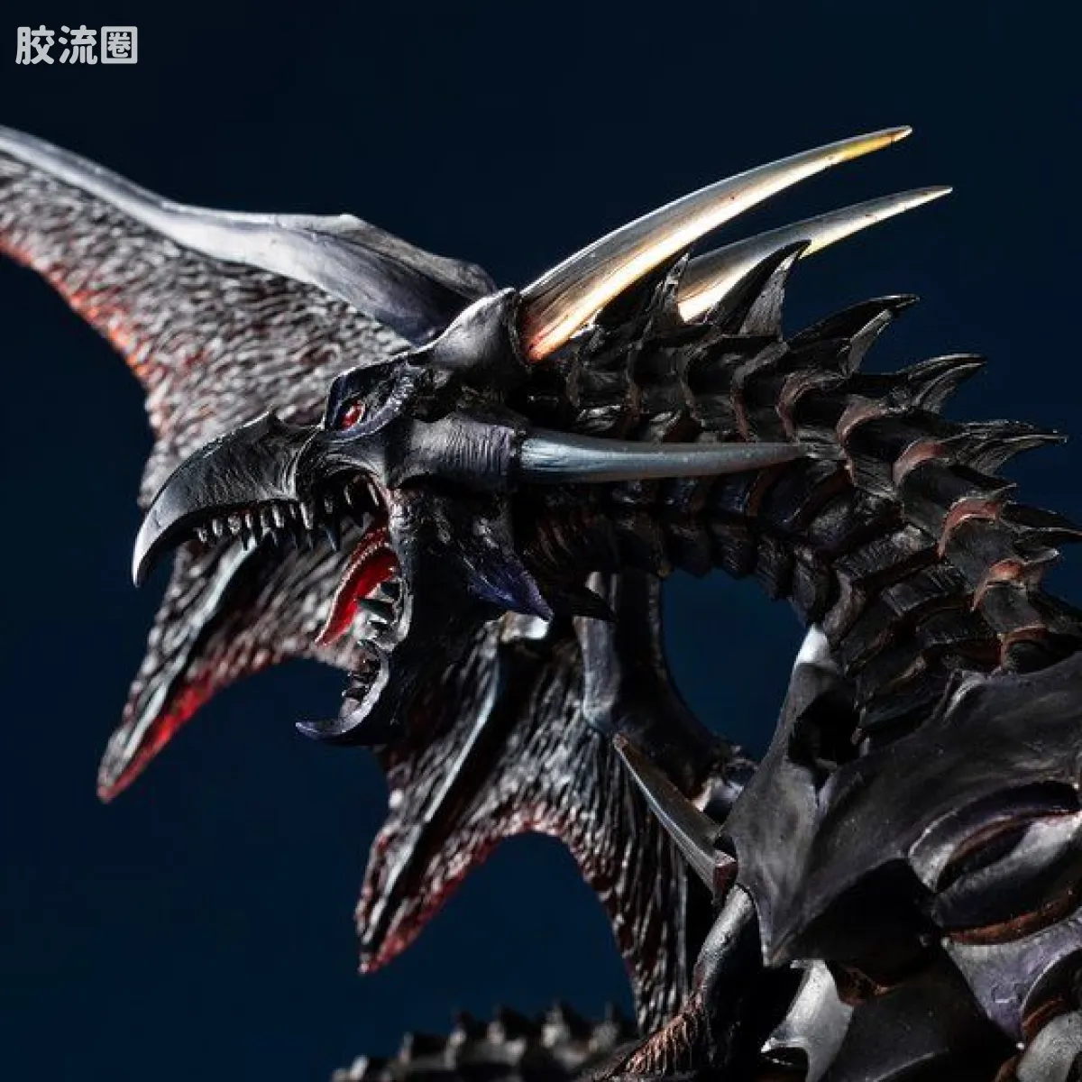 Mega House 手办系列 Art Works Monsters(A.W.M或称AWM) 真红眼黑龙 - 图片