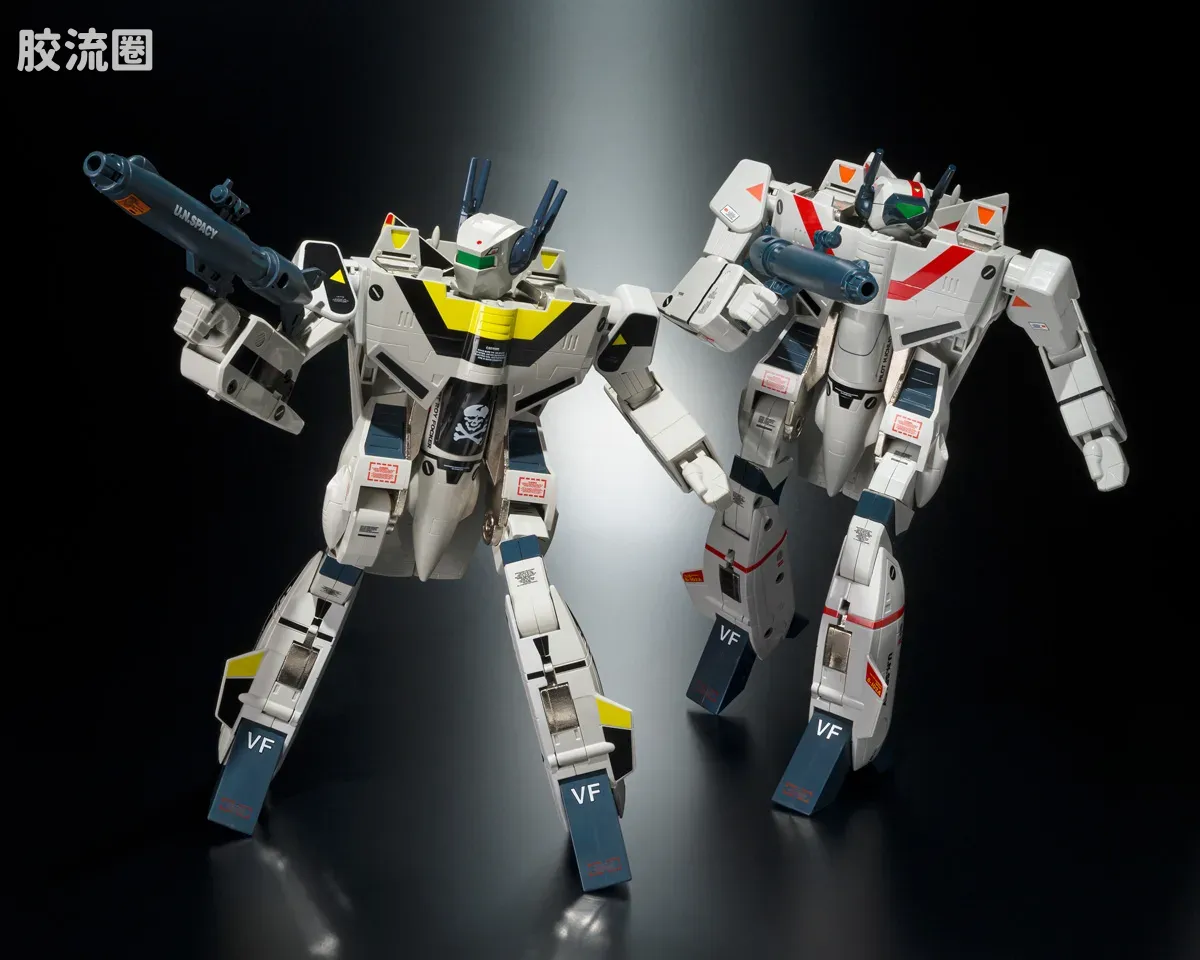 女武神的起源系列 普通版 VF-1S 女武神 罗伊·福卡特别版 + 超级背包套装 45周年纪念版 - 图片